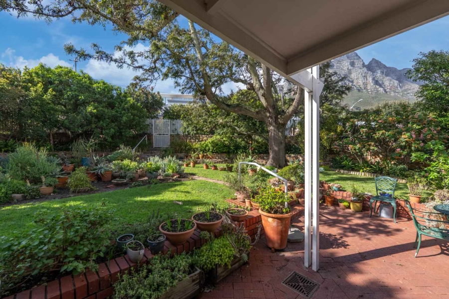 5 Bedroom Property for Sale in Camps Bay Western Cape